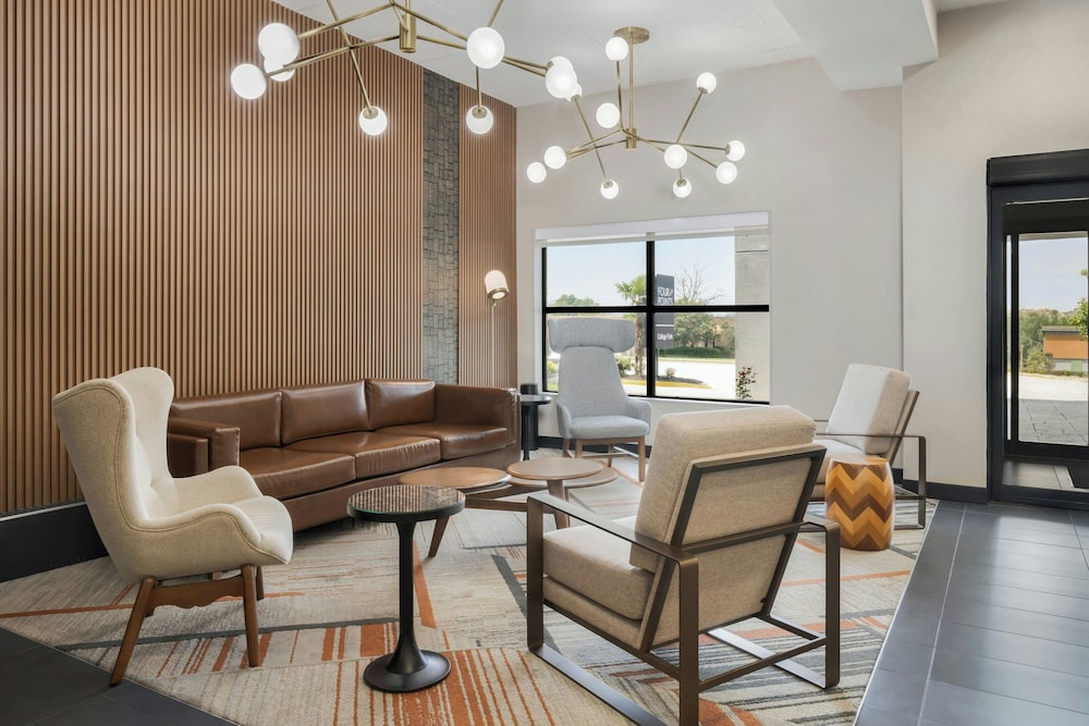 Four Points by Sheraton College Park Atlanta Airport - photo 2