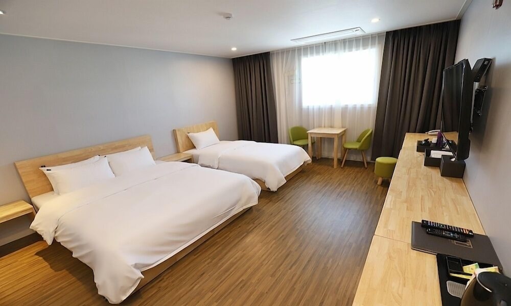 Gangneung Pine City Hotel in Gangneung, South Korea