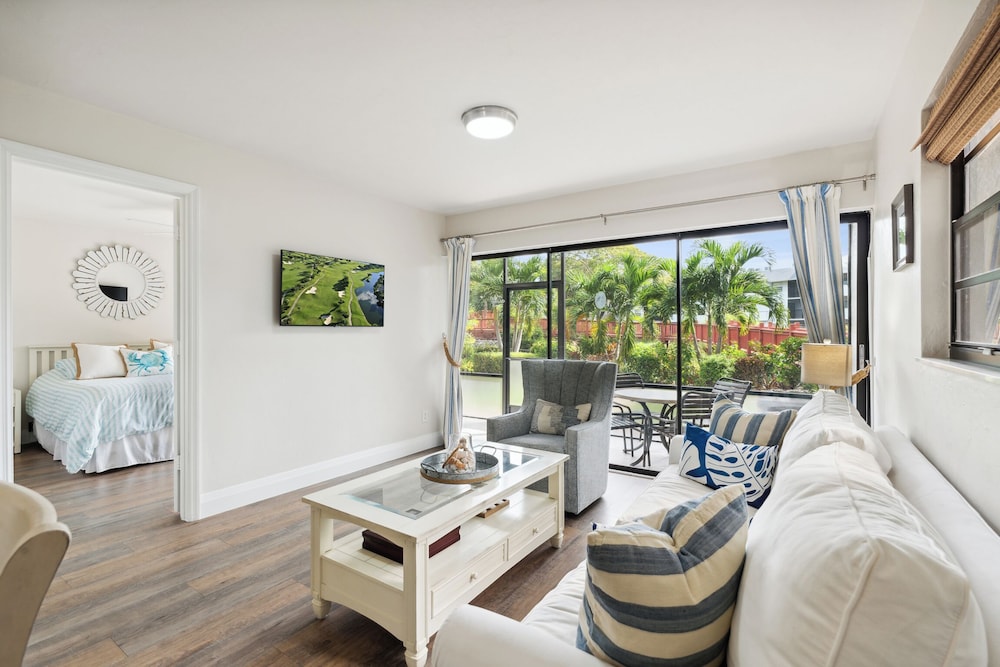 Park Shore Resort - photo 37