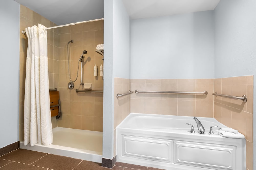 Hilton Garden Inn Amarillo - photo 38