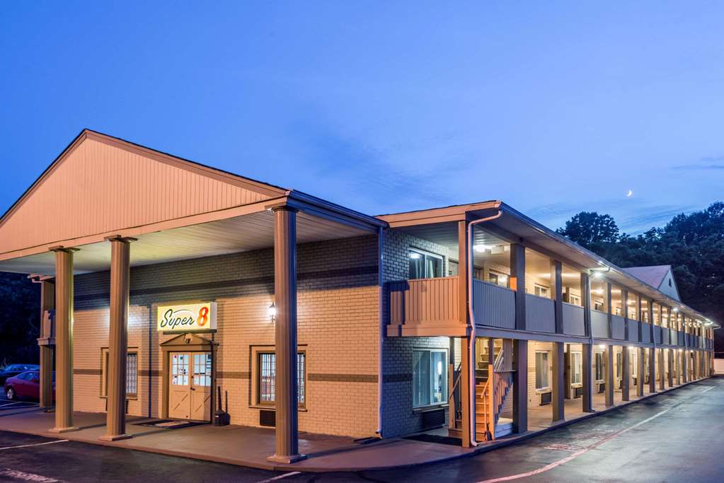 Super 8 by Wyndham Old Saybrook — hotel in Old Saybrook