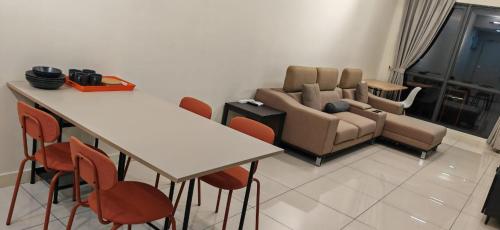 Sunway Geo Premium Suites AAA0 at Bandar Sunway by Ezprop — 4-Star Luxury Hotel in Subang Jaya, Malaysia