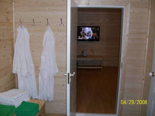 The 13rd Kordon - carbon neutral hotel in Salmi