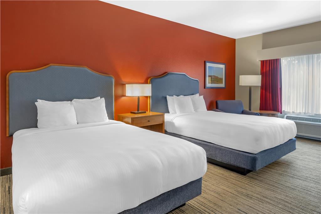 Best Western Bronco Inn - photo 17