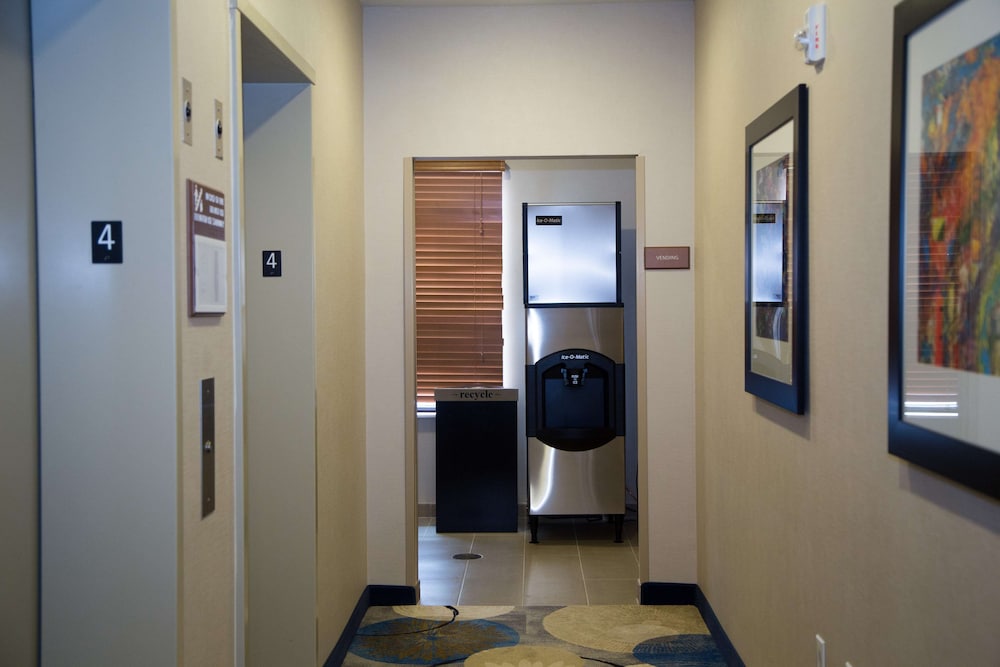 Hampton Inn & Suites McKinney - photo 35