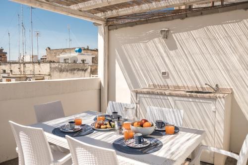 Dimore del Borgo Antico L'Altana Vista Mare — 4-Star Luxury Hotel in Monopoli, Italy