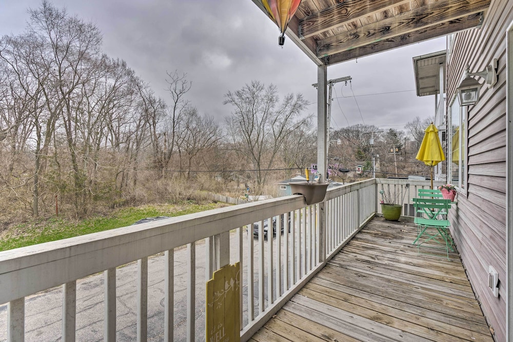 Immaculate Family Townhome Walk to Beach — Gary — photo 3