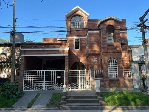 Casa Frente Parque Guillermina — 4-Star Luxury Hotel in San Miguel De Tucuman, Argentina