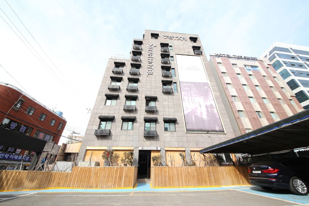 Star Hotel - carbon neutral hotel in Busan