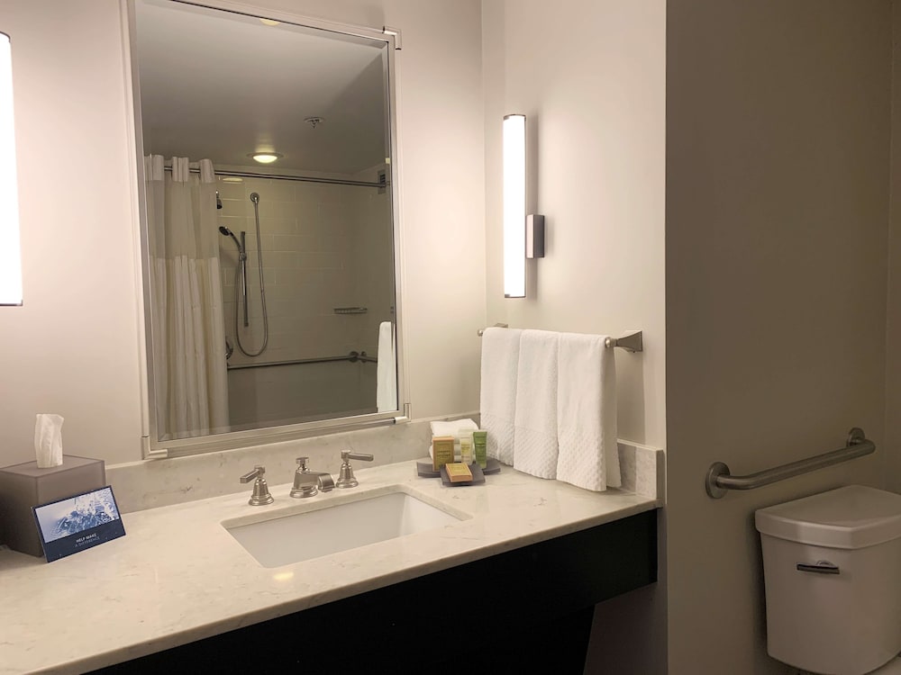 Hilton New Orleans Airport - photo 20