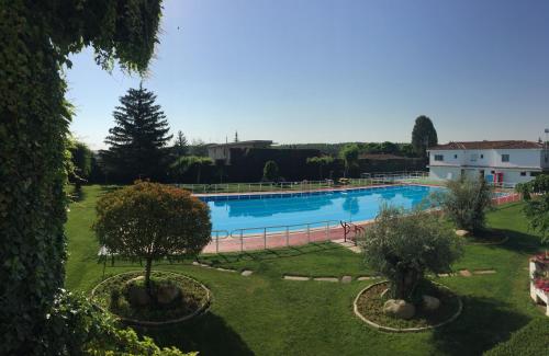 Valjunco — hotel in Valencia De Don Juan