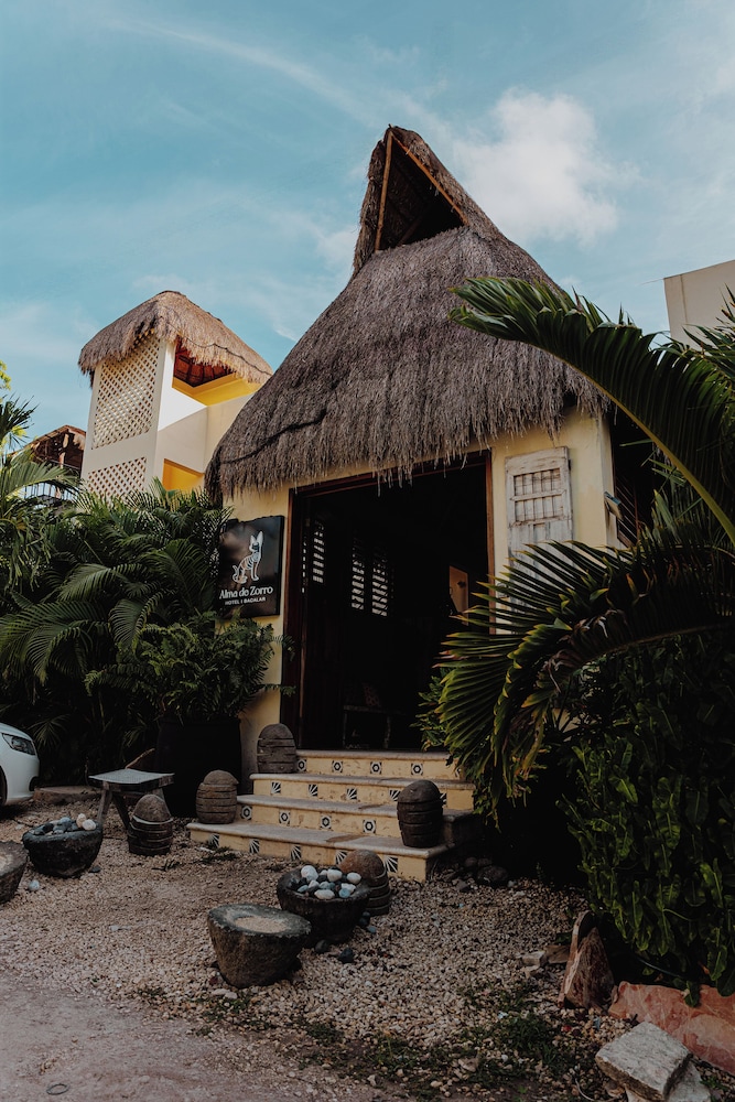 Alma de Zorro in Bacalar, Mexico