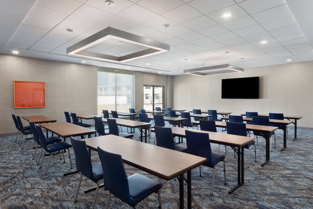 Holiday Inn Express Atlanta Airport North by IHG - photo 27