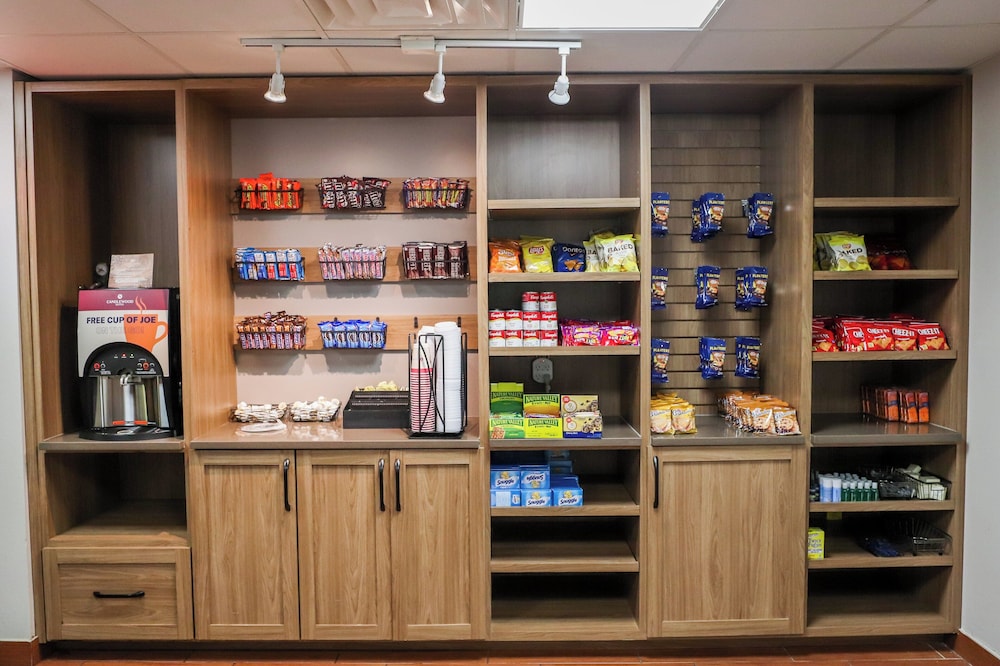 Candlewood Suites Richmond Airport by IHG - photo 76