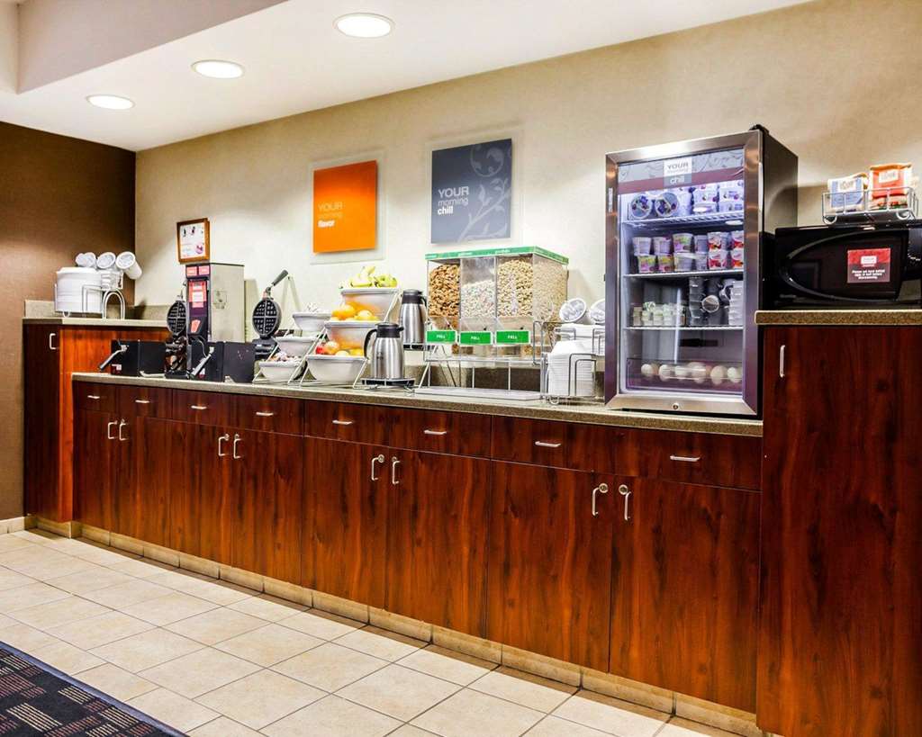 Comfort Suites Independence Kansas City - photo 24