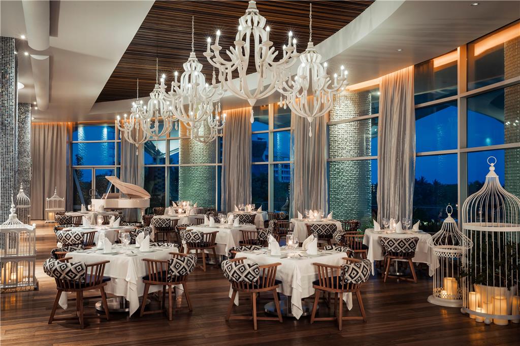 BON Park Hotel NV Restaurants Bistro Bleu jpg