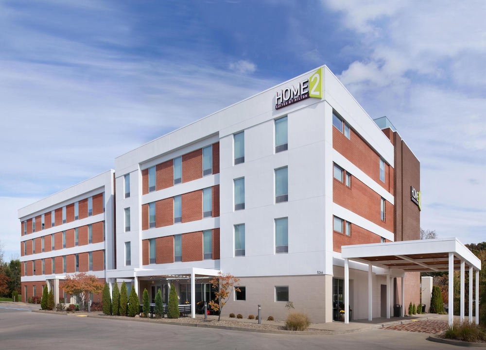 Home2 Suites by Hilton Canton — hotel in Canton