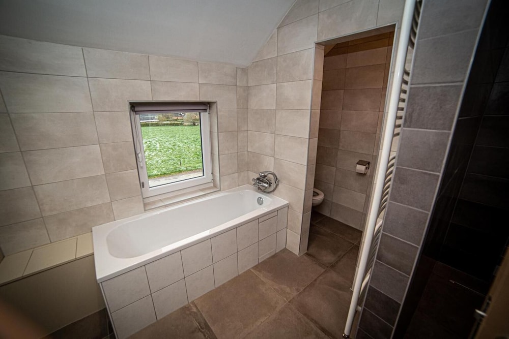 Infiniment Votre in Onhaye, Belgium