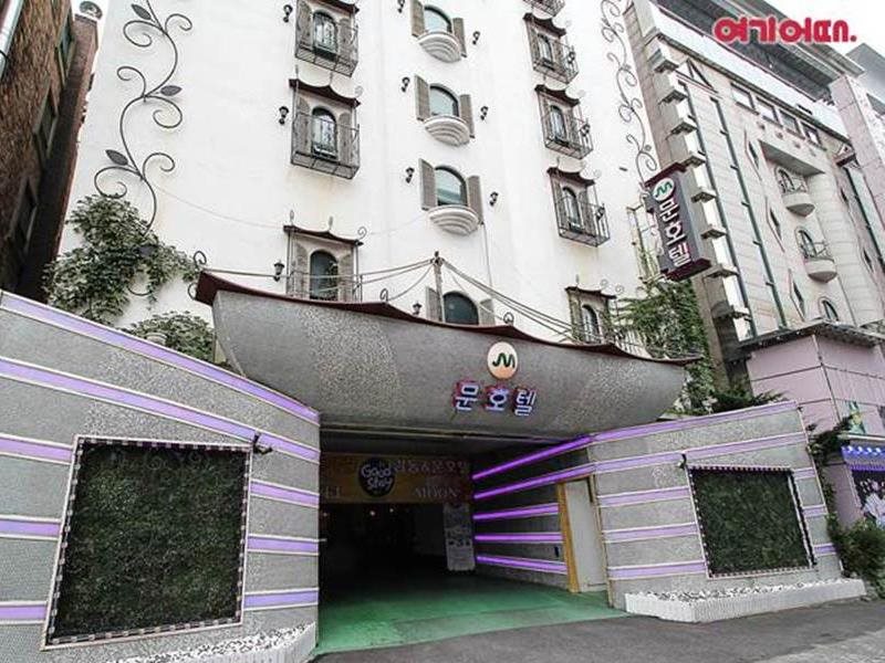 Moon Hotel - carbon neutral hotel in Incheon