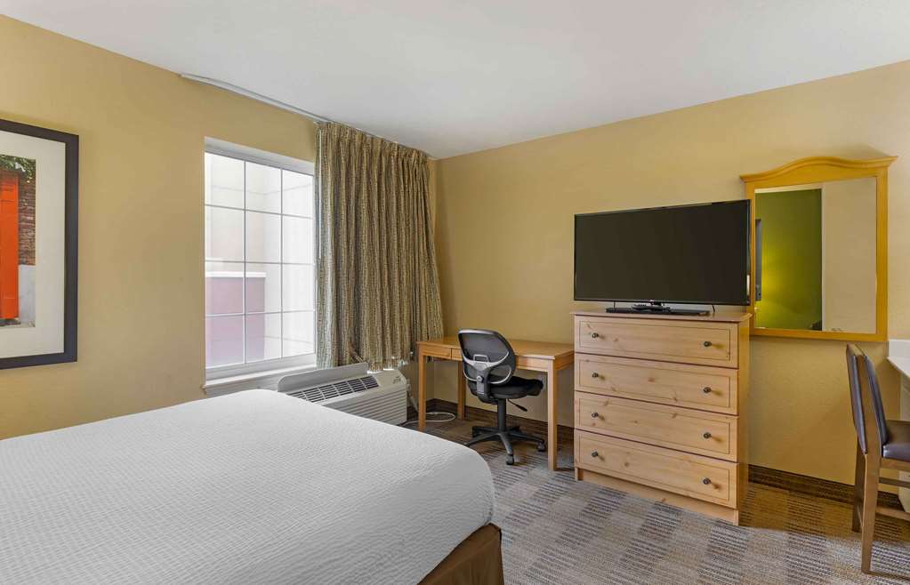 Extended Stay America Select Suites Orlando Southpark - photo 11