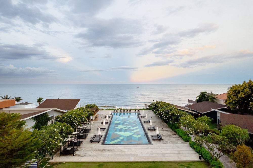 Coral Tree Villa Huahin — 4-Star Luxury Hotel in Hua Hin, Thailand