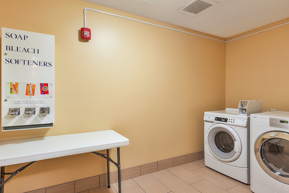 Holiday Inn Exp Winston Salem by IHG - photo 20