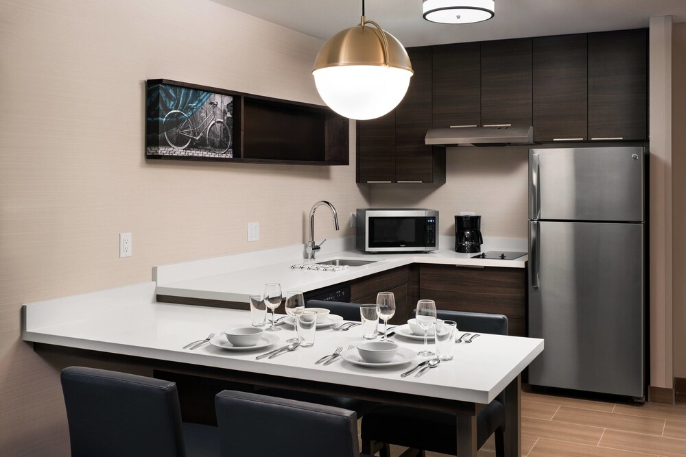 Residence Inn by Marriott Boulder Canyon Boulevard - photo 4