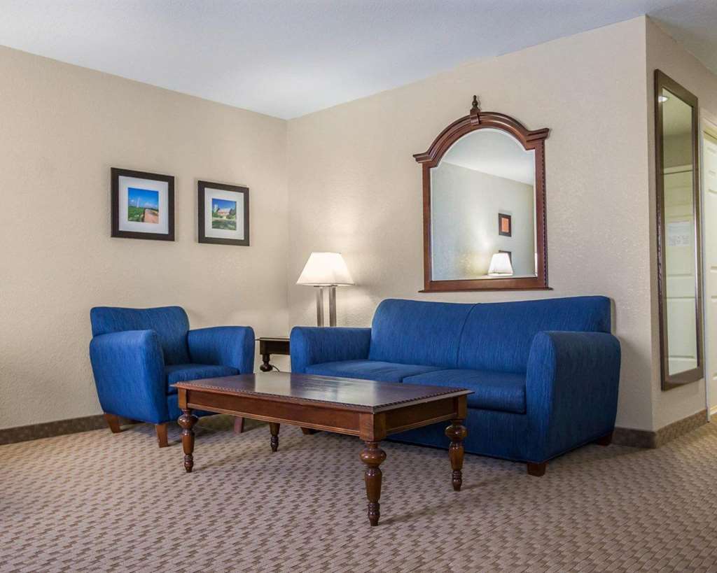 Quality Inn & Suites Dixon near I 88 - photo 16