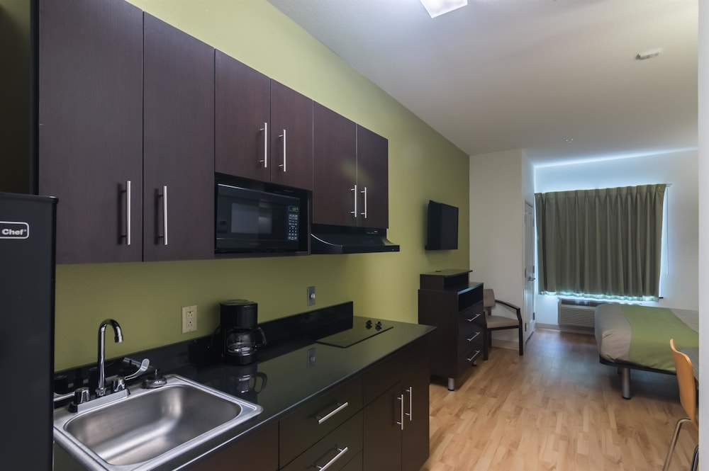 Days Inn & Suites by Wyndham Colorado City I 20 - photo 36