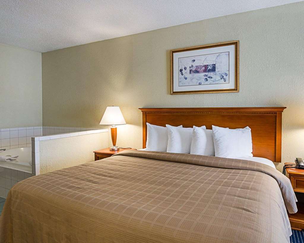Quality Inn Troutville Roanoke North - photo 23