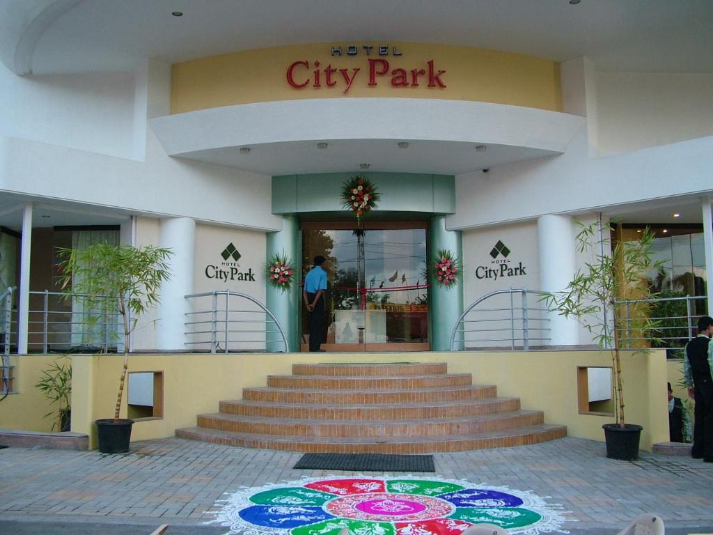 Hotel City Park — hotel in Solapur