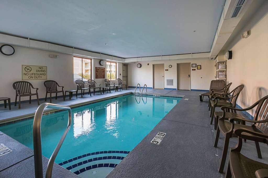 Sleep Inn & Suites Manchester near Arnold AFB - photo 33