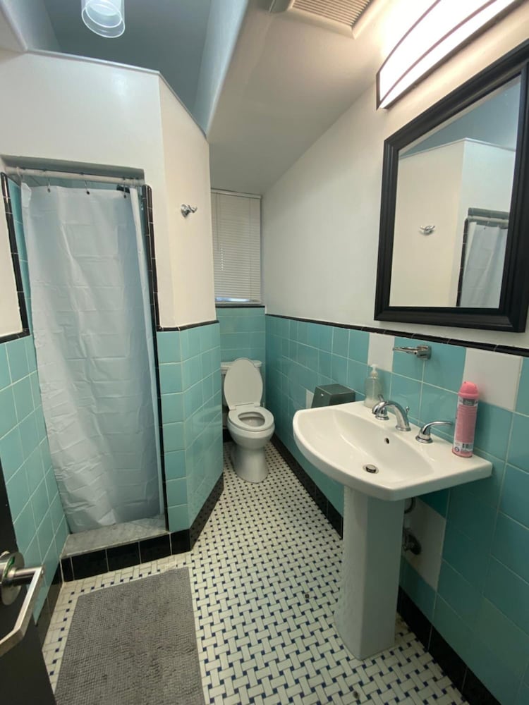 Hoosville Hostel - photo 38