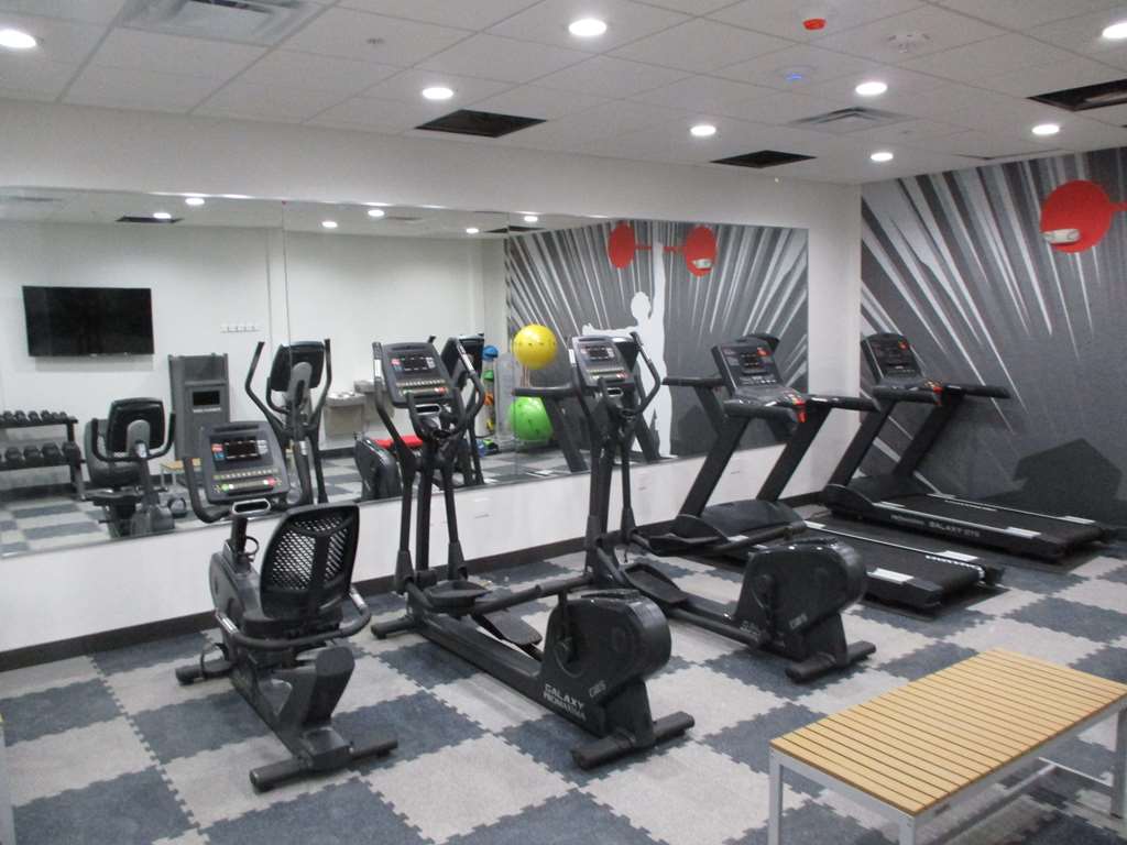 GLō Best Western Enid OK Downtown Convention Center Hotel - photo 9
