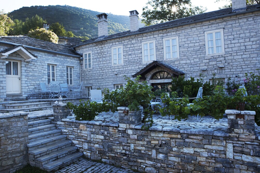 Amaryllis Boutique Guest House — 4-Star Luxury Hotel in Ioannina, Greece