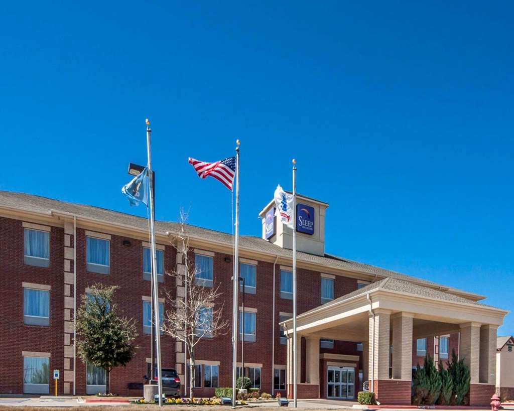 Sleep Inn & Suites Lawton Near Fort Sill in Lawton, United States