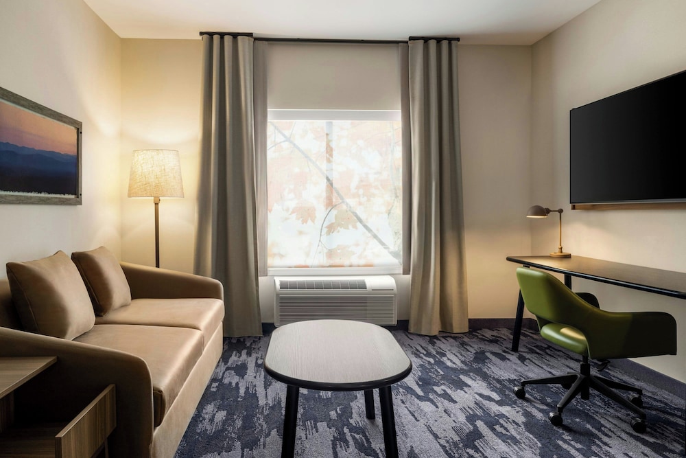 Fairfield by Marriott Inn & Suites Bethlehem PA - photo 21