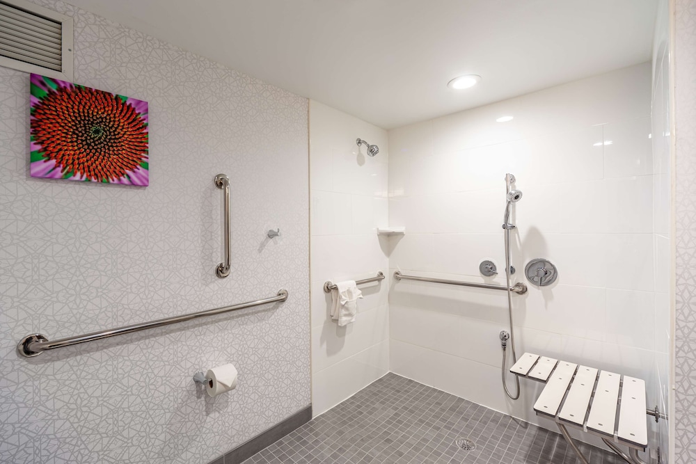 Hampton Inn Winchester N Conference Center VA - photo 34