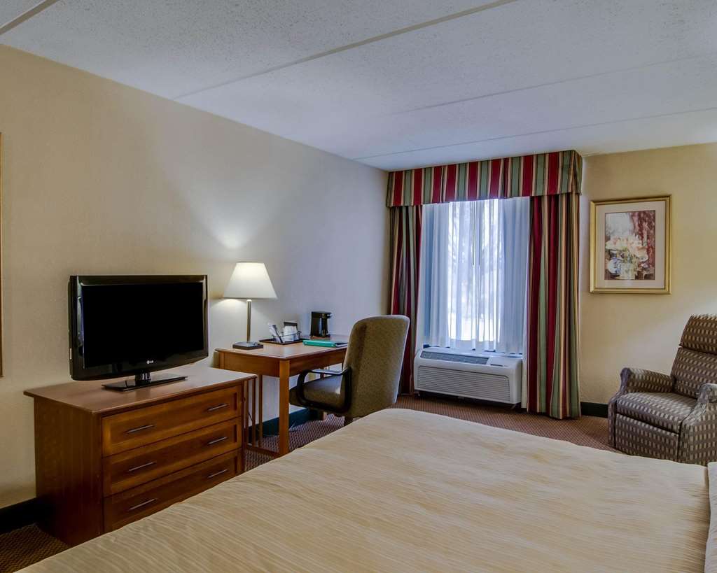 Quality Hotel and Conference Center Bluefield - photo 15