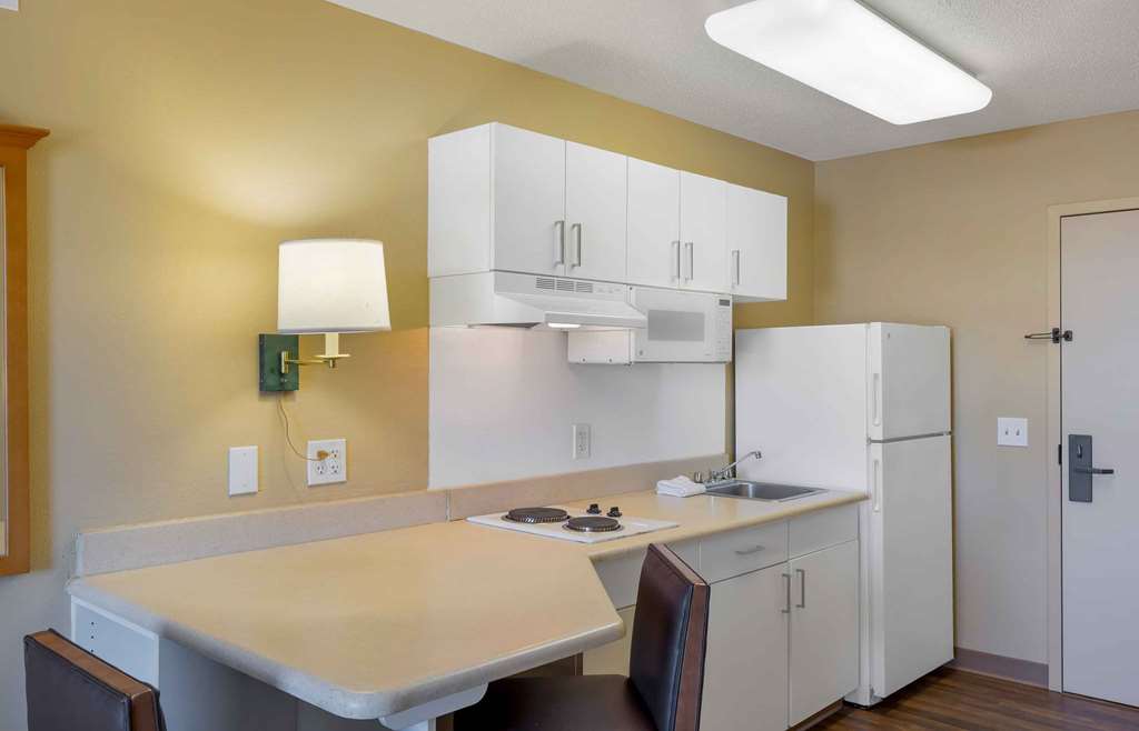 Extended Stay America Suites Boston Burlington - photo 11