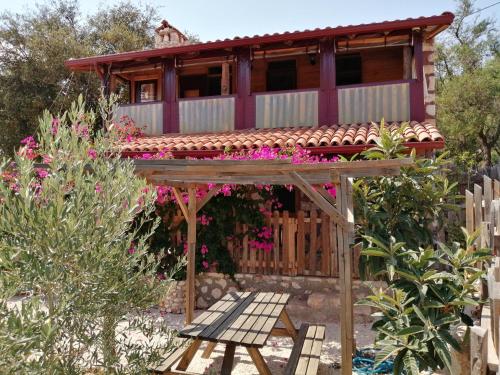 Private Restored stone house with terrace and gardens — 4-Star Luxury Hotel in Demre, Turkey