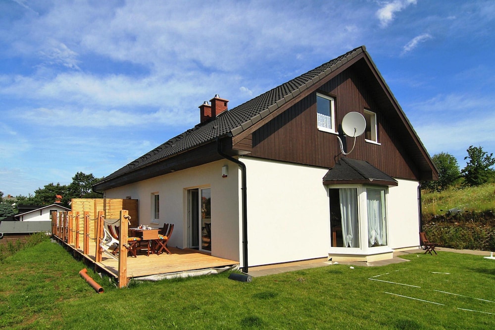 Doppelhaushaelfte Bansin — 4-Star Luxury Hotel in Seebad Bansin, Germany