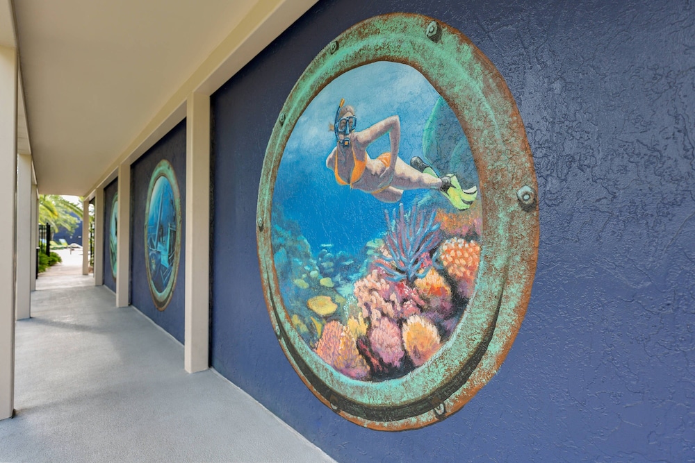 Fairfield by Marriott Inn & Suites Key West at The Keys Collection - photo 42