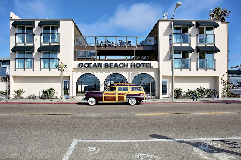 Ocean Beach Hotel - photo 41