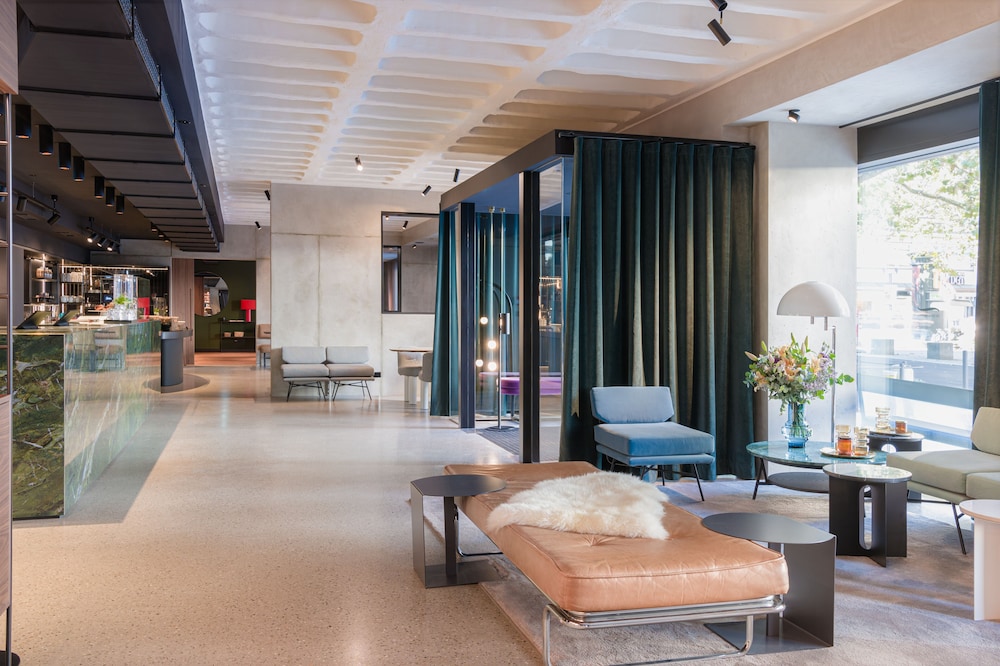 EmiLu Design Hotel — Stuttgart — photo 2