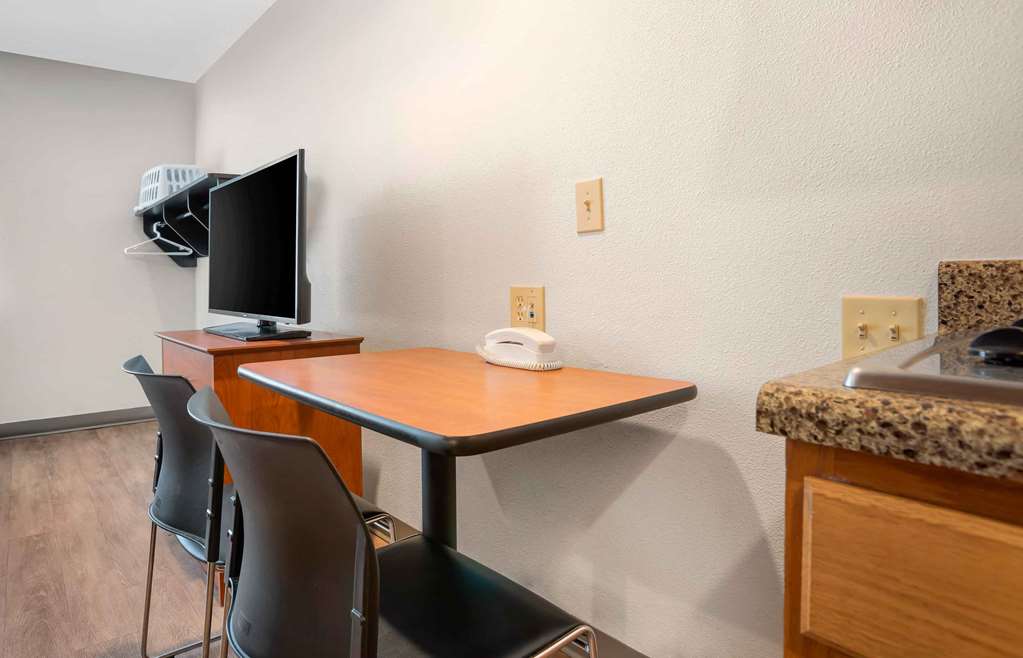 Extended Stay America Select Suites Gulfport - photo 25