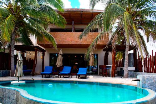 Egina Luxury Villa — 4-Star Luxury Hotel in Ixil, Mexico
