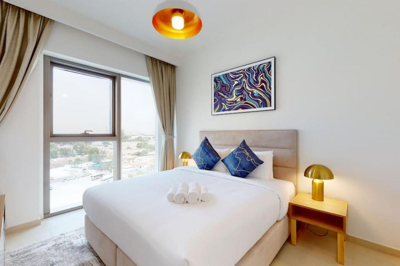 Vacationer l 1 Bedroom on Low Floor l Close to Burj Khalifa l Pool Access & Free Wi Fi — 4-Star Luxury Hotel in Dubai, United Arab Emirates