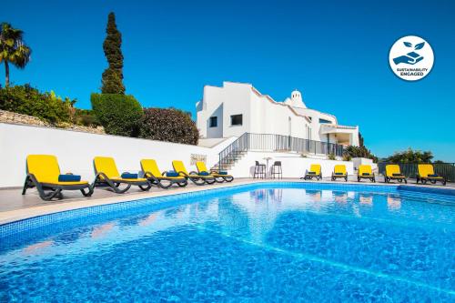 Villa Blue Lagoon by Algarve Vacation — 4-Star Luxury Hotel in Albufeira, Portugal