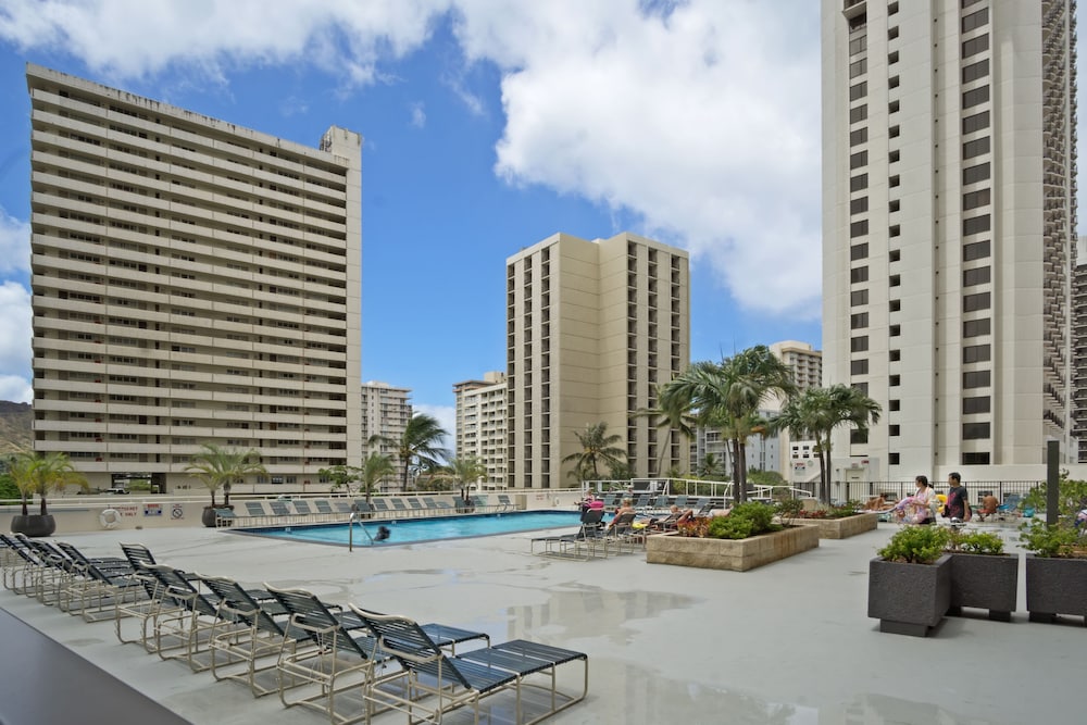 Waikiki Banyan By Darmic - photo 118